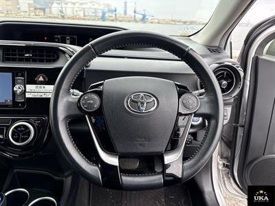 2017 Toyota Aqua - Thumbnail