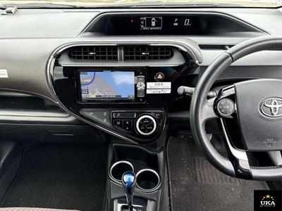 2017 Toyota Aqua - Thumbnail