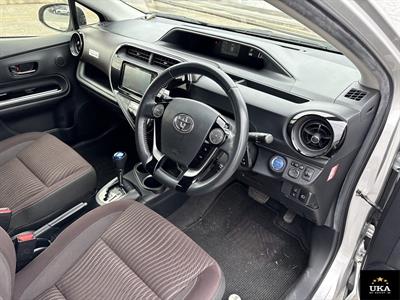 2017 Toyota Aqua - Thumbnail