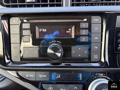 2015 Toyota Aqua - Thumbnail