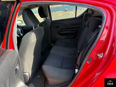 2015 Toyota Aqua - Thumbnail