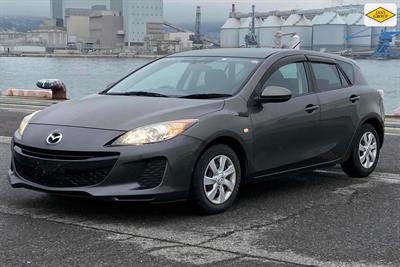 2012 Mazda Axela - Thumbnail