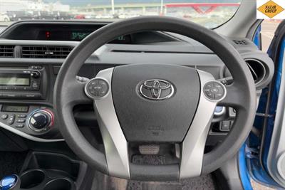2012 Toyota Aqua - Thumbnail
