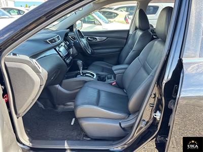 2015 Nissan X-Trail - Thumbnail