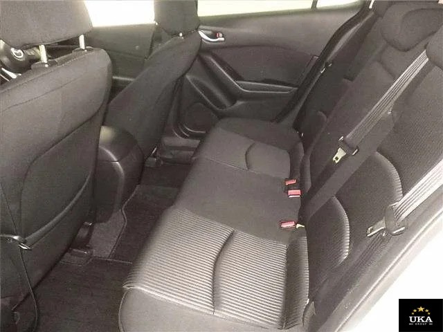 2015 Mazda Axela