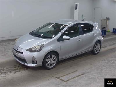 2012 Toyota Aqua - Thumbnail