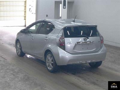 2012 Toyota Aqua - Thumbnail