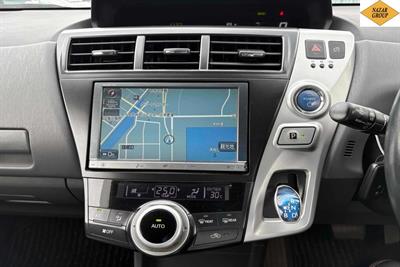 2012 Toyota Prius - Thumbnail