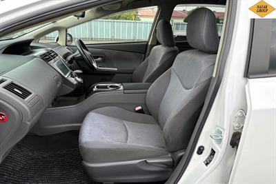 2012 Toyota Prius - Thumbnail