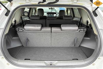 2012 Toyota Prius - Thumbnail