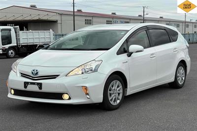 2012 Toyota Prius - Thumbnail