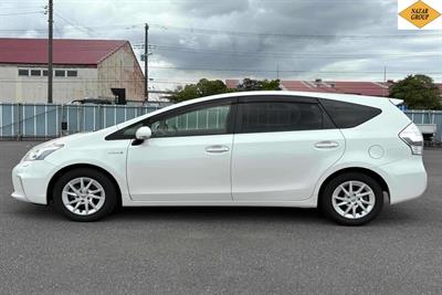2012 Toyota Prius - Thumbnail