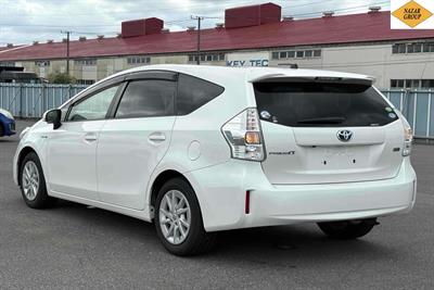 2012 Toyota Prius - Thumbnail