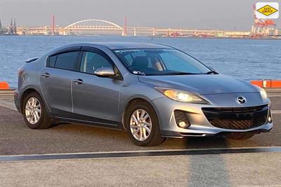 2012 Mazda Axela
