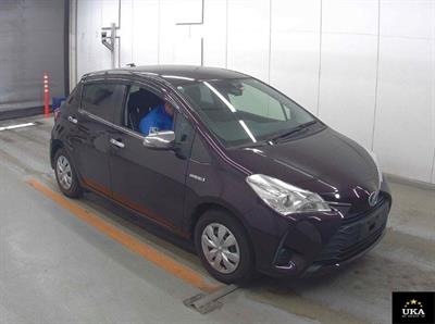 2017 Toyota Vitz - Thumbnail
