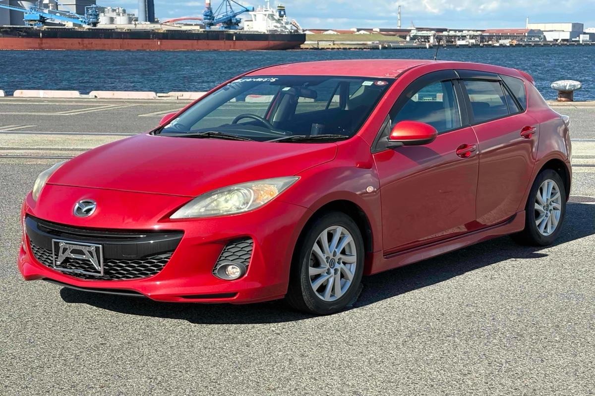 2012 Mazda Axela