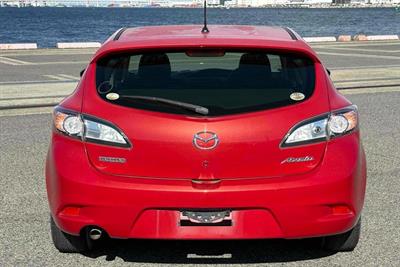 2012 Mazda Axela - Thumbnail