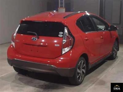 2016 Toyota Aqua - Thumbnail