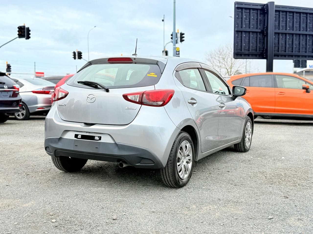 2016 Mazda Demio