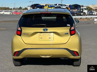 2021 Toyota Aqua - Thumbnail