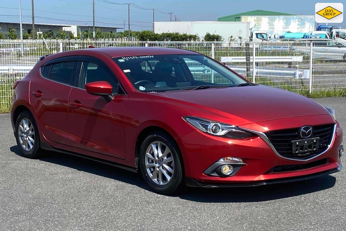 2015 Mazda Axela