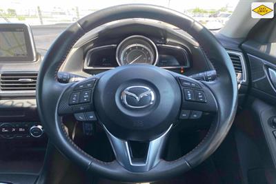 2015 Mazda Axela - Thumbnail