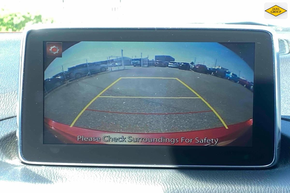 2015 Mazda Axela