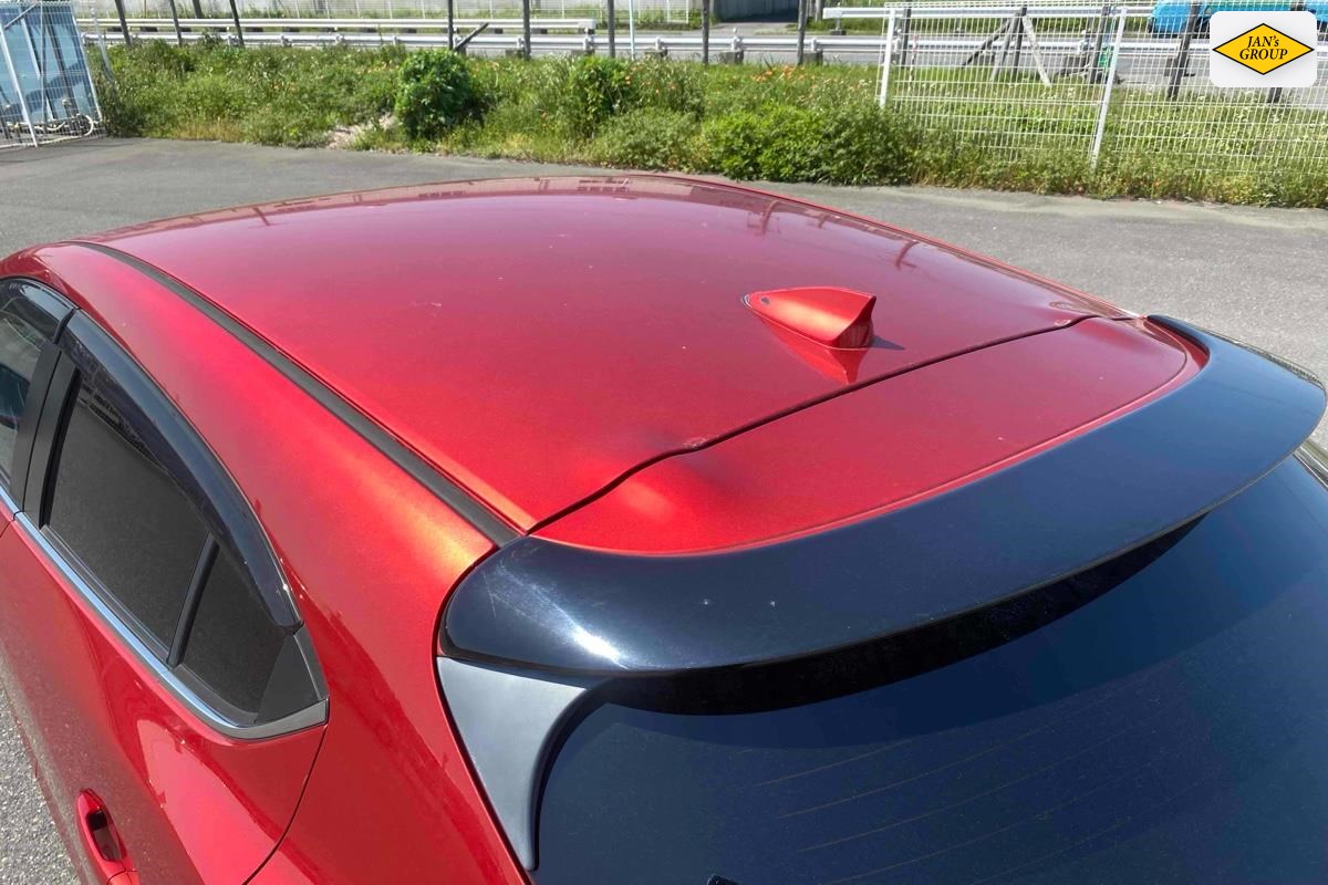 2015 Mazda Axela