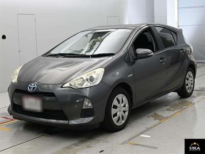 2014 Toyota Aqua - Thumbnail