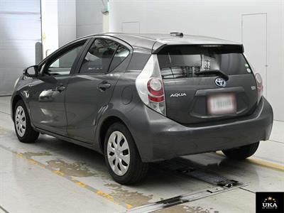 2014 Toyota Aqua - Thumbnail