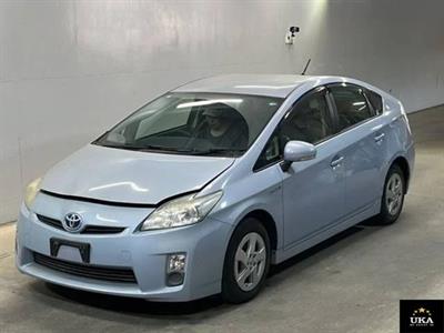 2012 Toyota Prius - Thumbnail