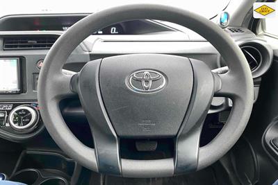 2020 Toyota Aqua - Thumbnail