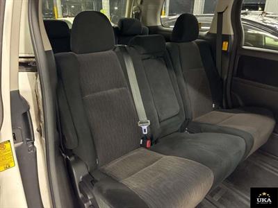 2012 Toyota Vellfire - Thumbnail