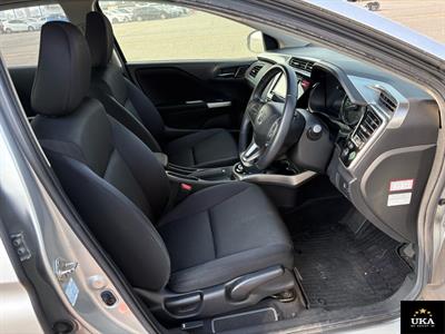 2014 Honda Grace - Thumbnail