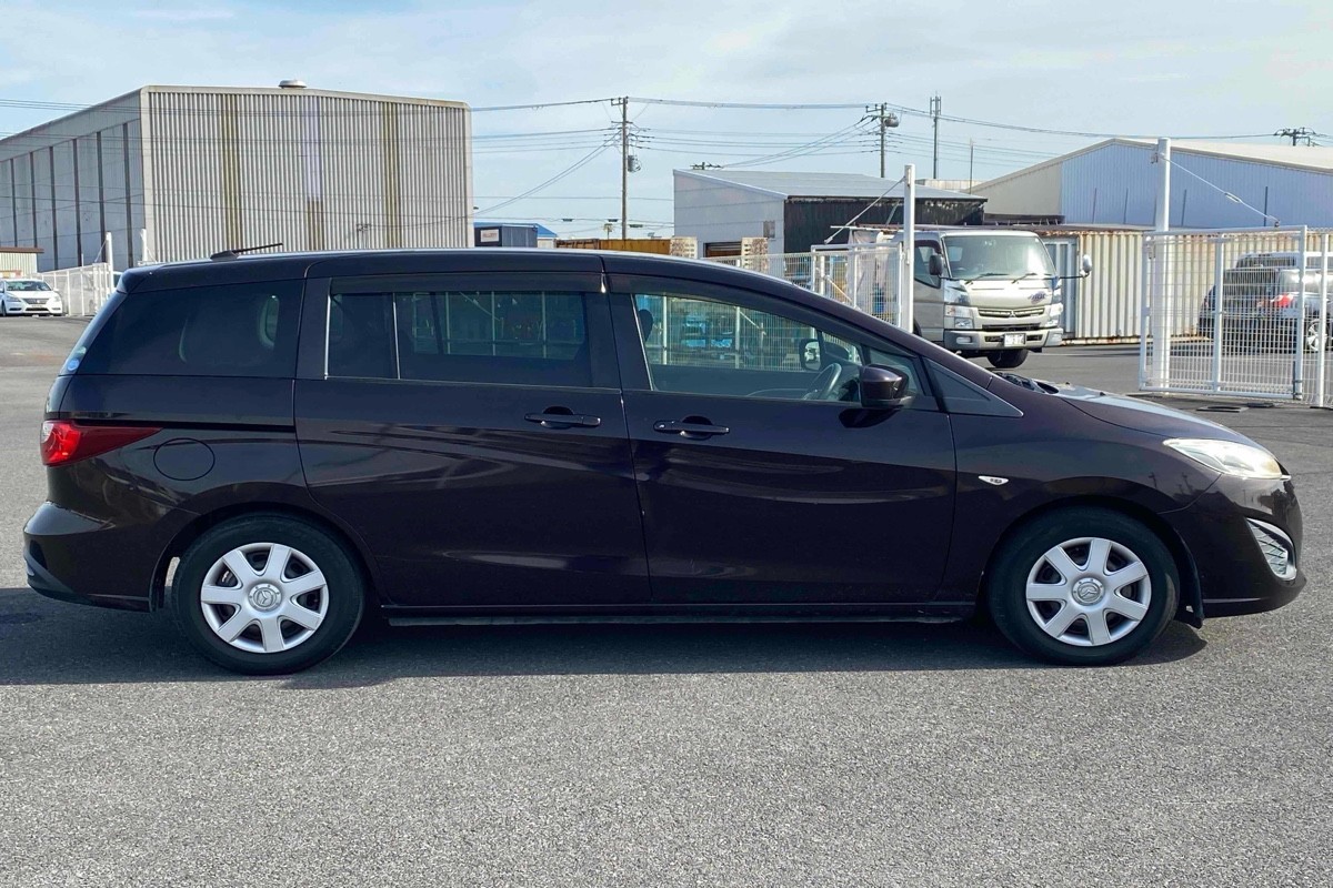 2015 Mazda Premacy