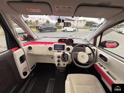 2016 Toyota Porte - Thumbnail