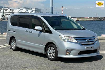 2013 Nissan Serena