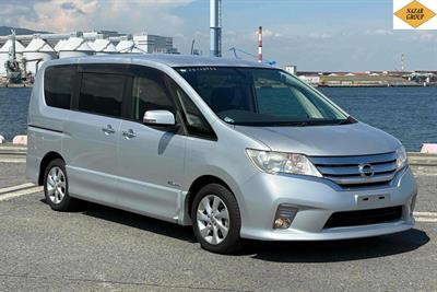 2013 Nissan Serena