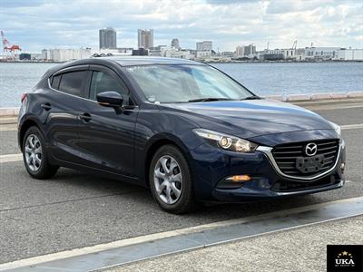 2016 Mazda Axela