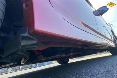 2014 Toyota Prius - Thumbnail