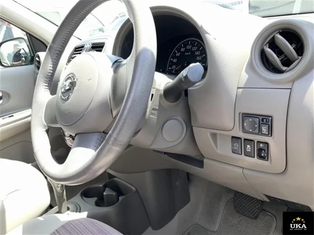 2015 Nissan March