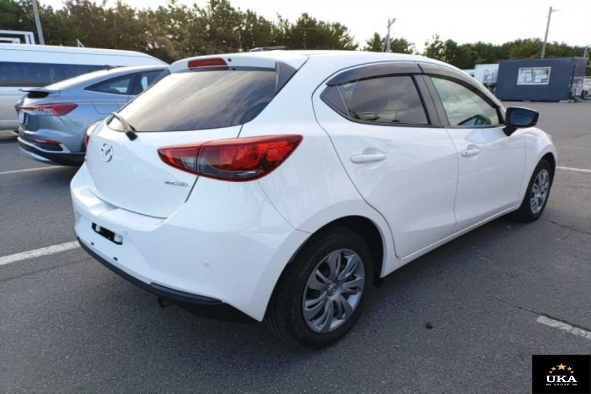 2020 Mazda 2