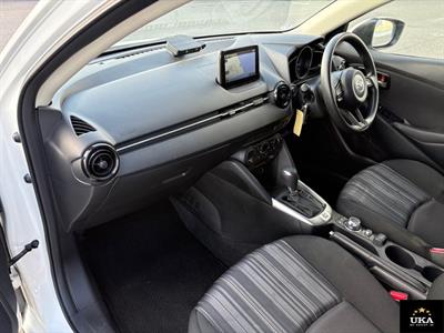 2020 Mazda 2 - Thumbnail