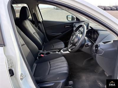 2020 Mazda 2 - Thumbnail