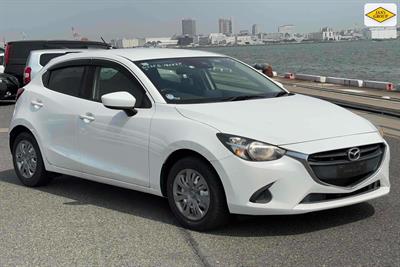 2016 Mazda Demio