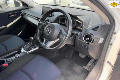 2016 Mazda Demio - Thumbnail
