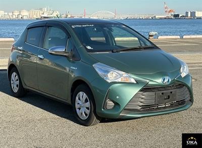 2017 Toyota Vitz