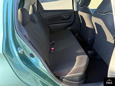 2017 Toyota Vitz - Thumbnail