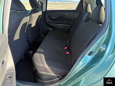 2017 Toyota Vitz - Thumbnail