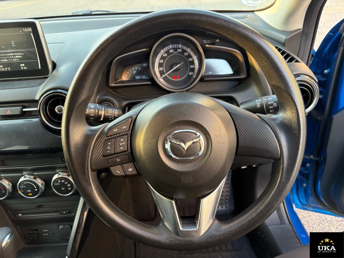 2016 Mazda Demio
